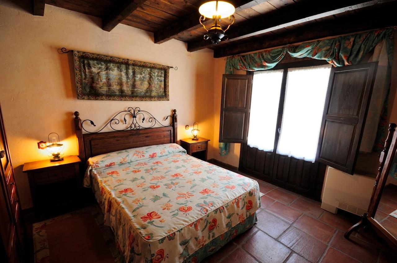 La Posada Ducal Penaranda de Duero Room photo